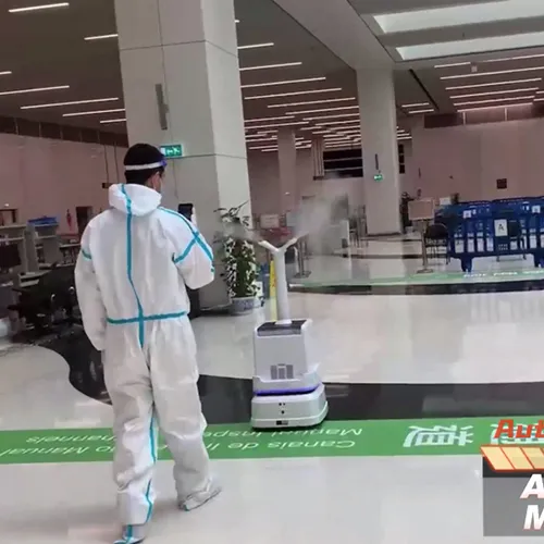 autoxing-disinfection-robot
